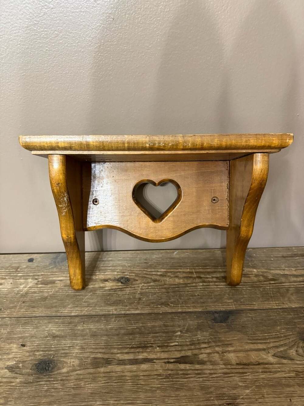 Vintage 12-inch Pine Wood Heart Cut-Out Wall Shelf with Plate Groove